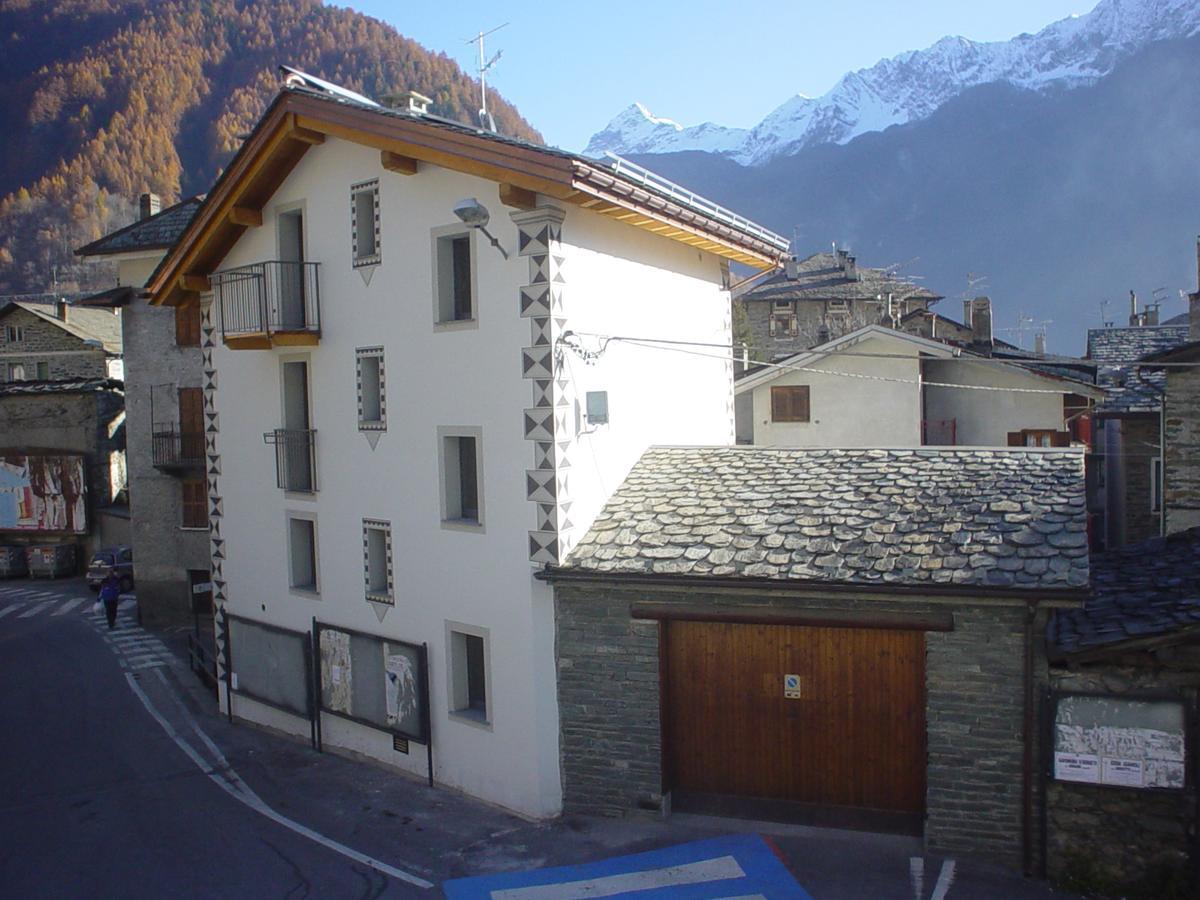 B&B Ca' Erminia Chiesa in Valmalenco Exterior photo